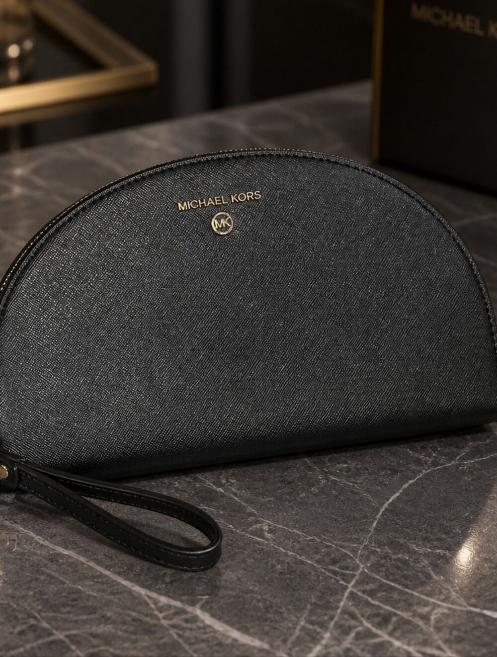 Michael Kors Black Half-Moon Saffiano Wristlet Clutch Like New